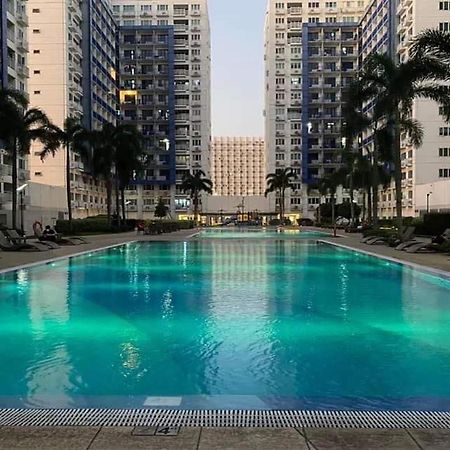 Madison'S Place At Sea Moa Manila Exterior foto