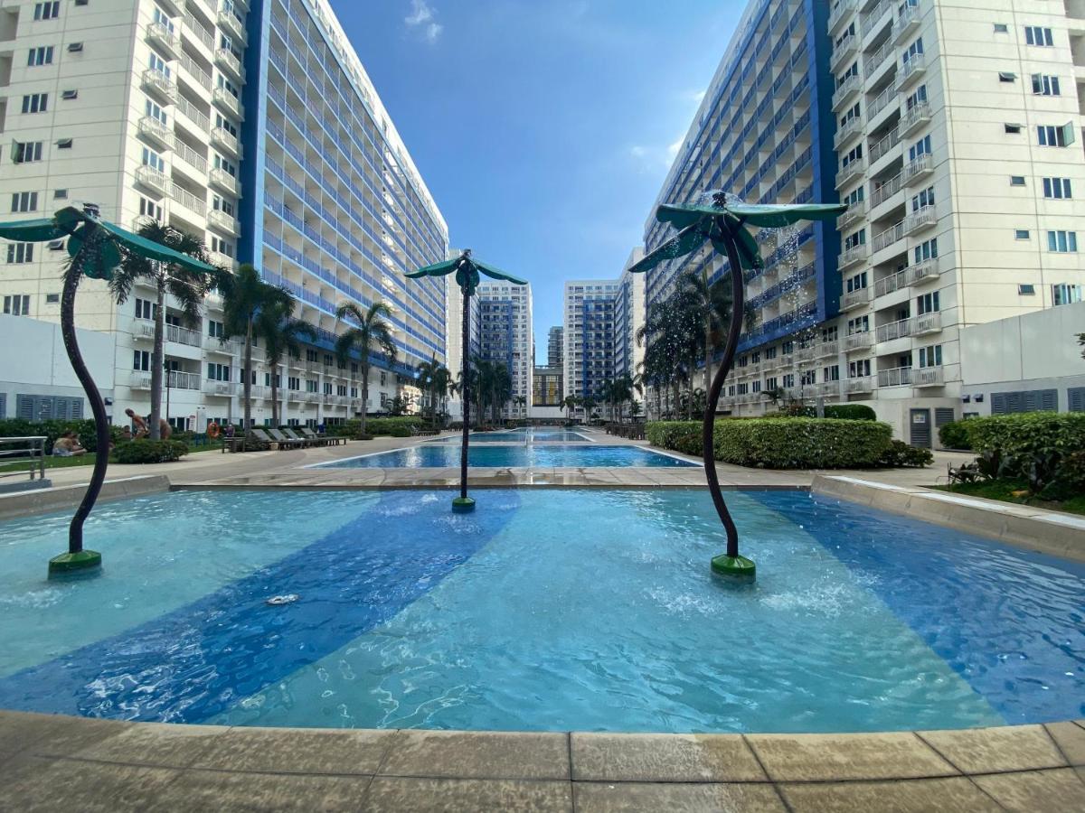 Madison'S Place At Sea Moa Manila Exterior foto