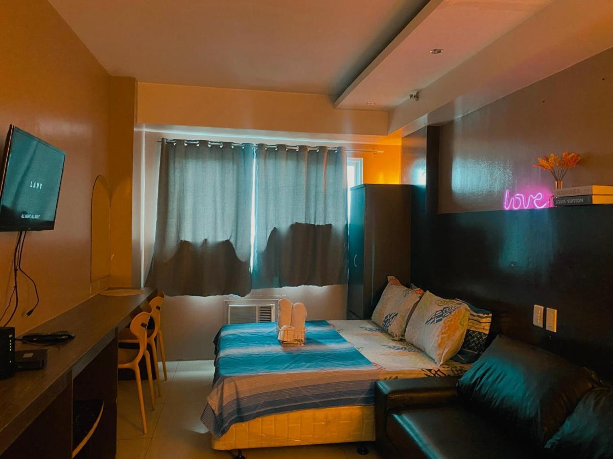 Madison'S Place At Sea Moa Manila Exterior foto